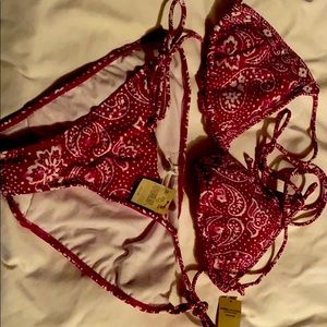 Bikini- purple & white paisley padded bikini